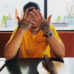 Meet your Posher, Bernie